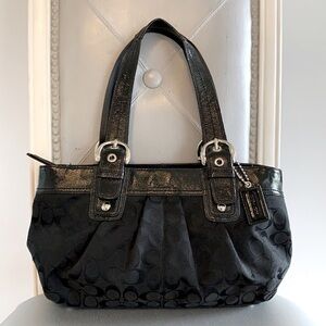 Coach Monogram Shoulder Tote bag signature black